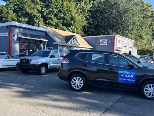 119 walnut st Agawam ,ma sell your car