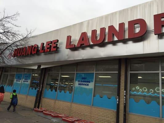 Huang Lee Laundromat