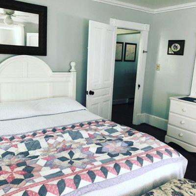 Crews Inn Bed & Breakfast