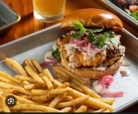 Crooked Oak Tavern