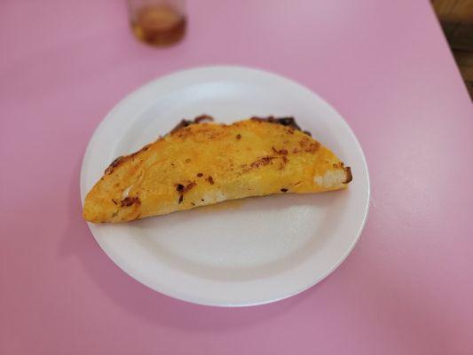 Quesabirria hecha a mano