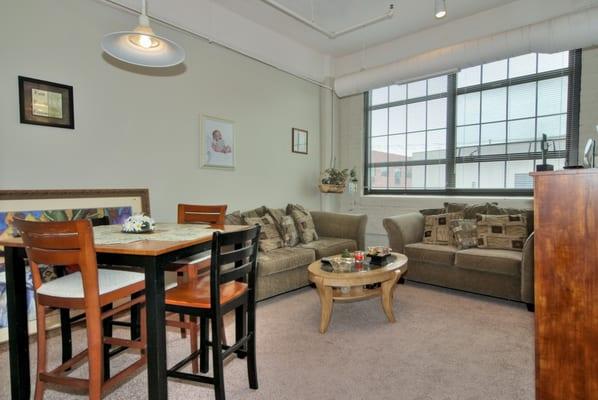 The Globe Apartments