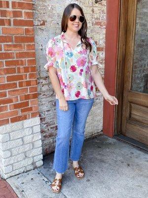 Our boutique is your one-stop-shop for women's spring fashion! Flowy dresses perfect for Easter brunch or classic comfy stylish pieces!