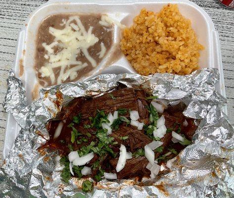 La Tia Restaurante y Taqueria