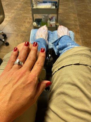 KT Nails And Spa