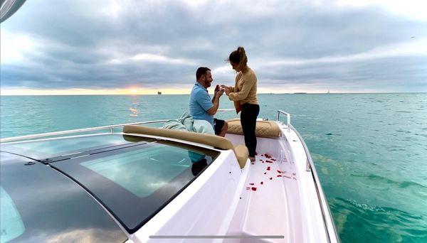 SeaEO Luxury Boat Charters