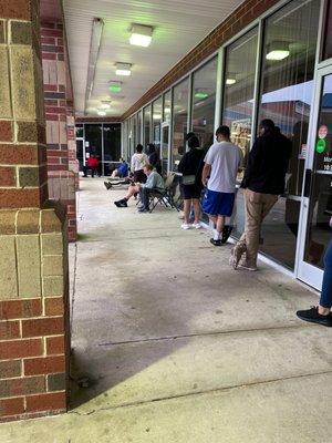 15 person line at 6:30am on a Wednesday