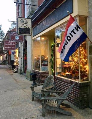 2nd Act Antiques - A Collectibles Collaborative