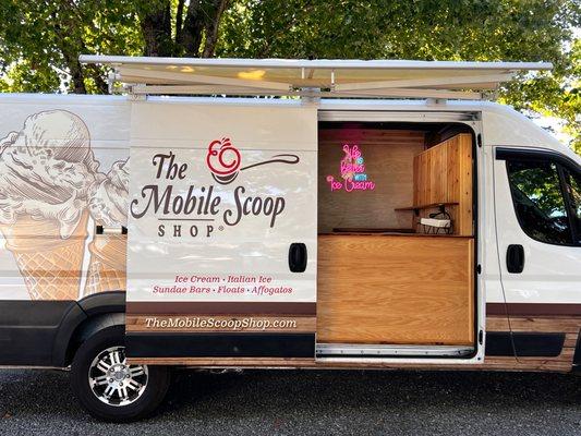The Mobile Scoop Shop