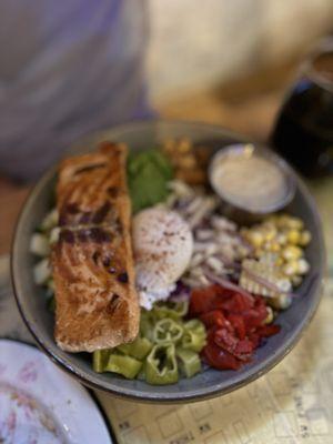 Chopped salad with salmon