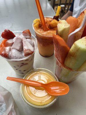 Fresas con crema on left. Mangonada on top. Fruit on right. Flan on bottom.