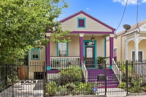 430 South Gayoso Street, NOLA Spacious 3 Bedroom/2 Bath Rental $2,500/mo. Contact Lanea Primeaux/ Green Fields Real Estate 504-598-1700
