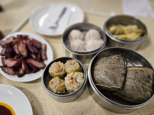 Red Maple Chinese Restaurant