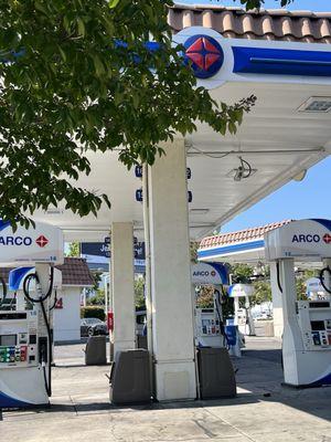 Arco Gas Station, Hayward, CA.