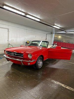 Metropolitan Detail Express