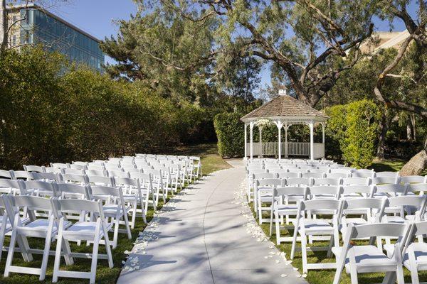 University Club by Wedgewood Weddings