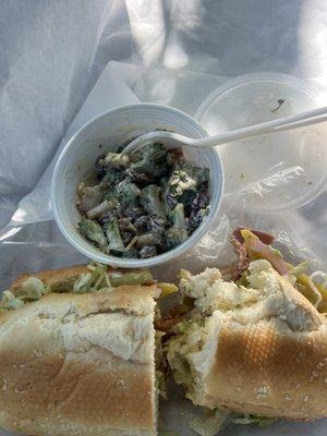 Country Club Liquors & Delicatessen