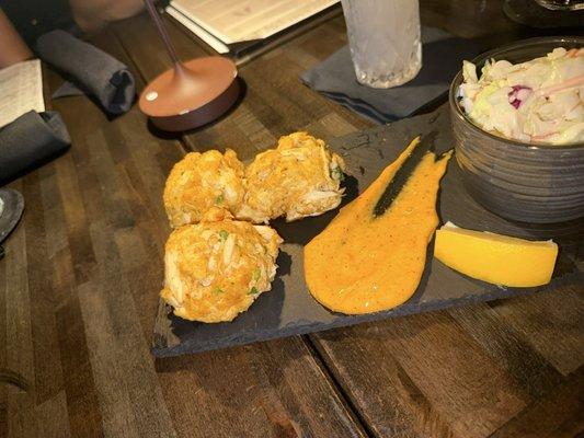 Crab cakes (special)