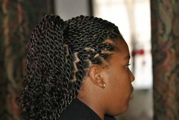 Kz's Natural Hair braiding & Sisterlocks