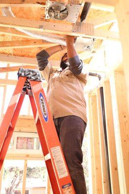 2C's Cooling & Heating