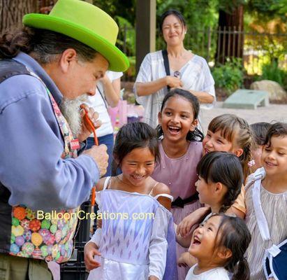 Balloon Creations Entertainers