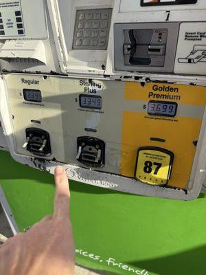 Missing unleaded buttons on EVERY pump!!!!