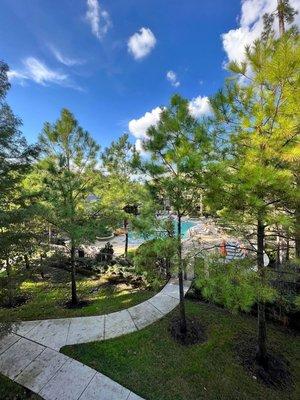 The Woodlands Lodge Apartments in The Woodlands, TX, offering 1, 2 and 3 bedroom apartments in The Woodlands.