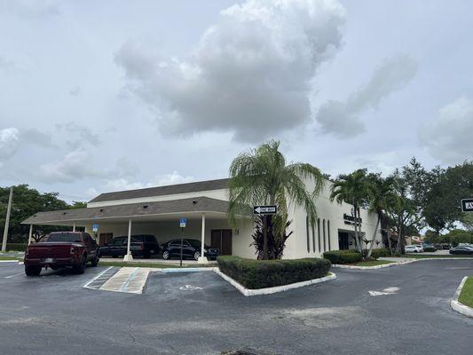 Alexander - Levitt Funerals and Cremations