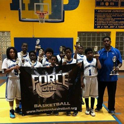 11U FORCE ONE CHAMPS!