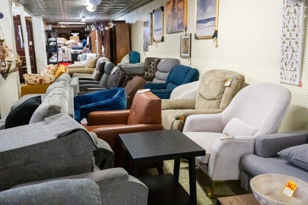 Giant Tiger Stores LLC