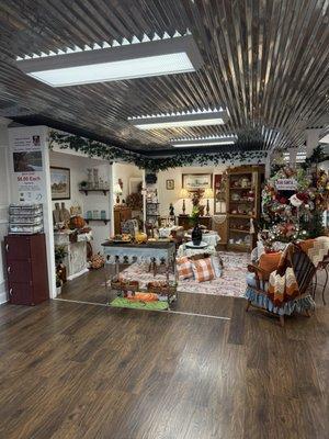 Vintage Treasures of Concord