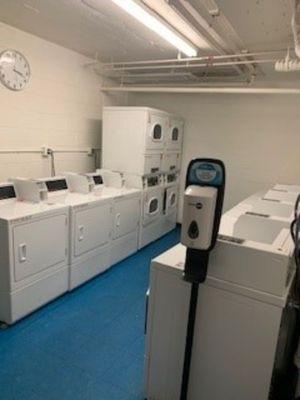 Club Riverside Apartments