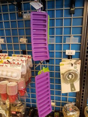 Ice cube tray, silicon.