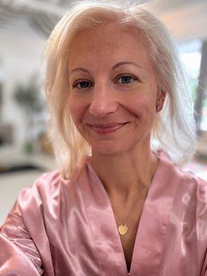 I loved the pink robe!!