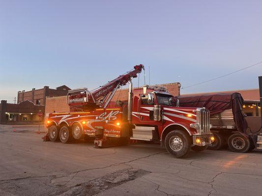 SAS Towing and Recovery - Lometa