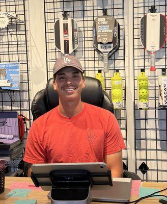 Ethan - super friendly and most importantly, knowledgeable associate