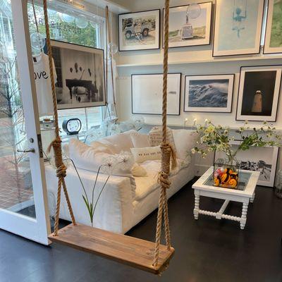 Untameable Gallery