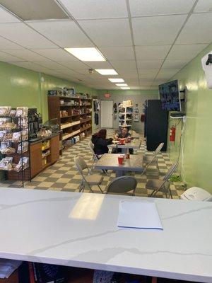 Mandas Deli & Grocery