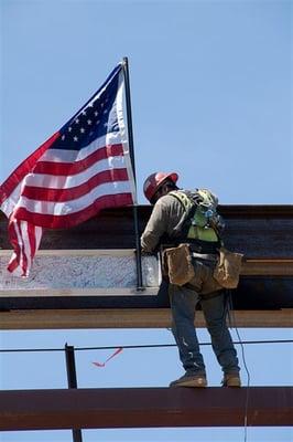 S&R Enterprises is a steel and precast erection company located in Central Pennsylvania.