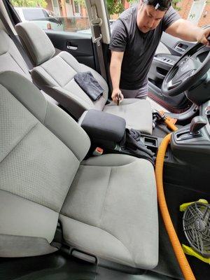 Lud’s Suds Auto Detailing