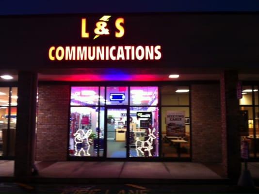 L & S Communications
