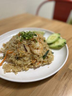 Fried rice with shrimp