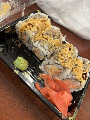 Spicy crab and shrimp roll with soy sauce