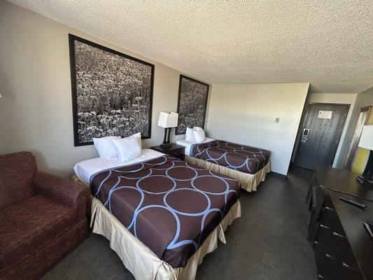 Super 8 by Wyndham Williston ND