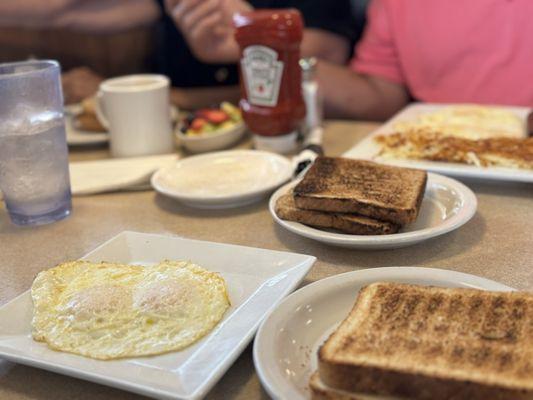 Meli Cafe Pancake House & Restaurant