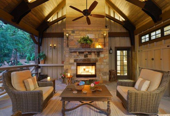 This outdoor living space is ready for cozy nights!