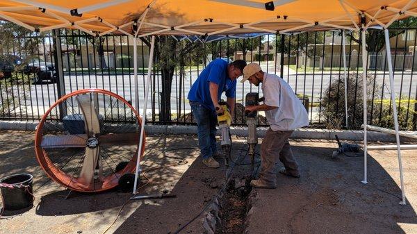 D W Plumbing Heating & Cooling