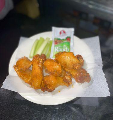 Juniors Pizza & Subs