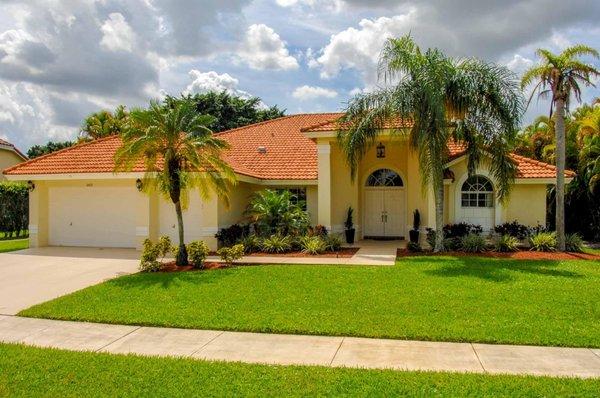 Tad Buys Houses