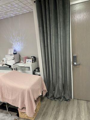 Bobbie's Electrology